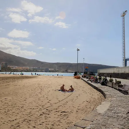 Bahia Sunset Cristianos * أرونا